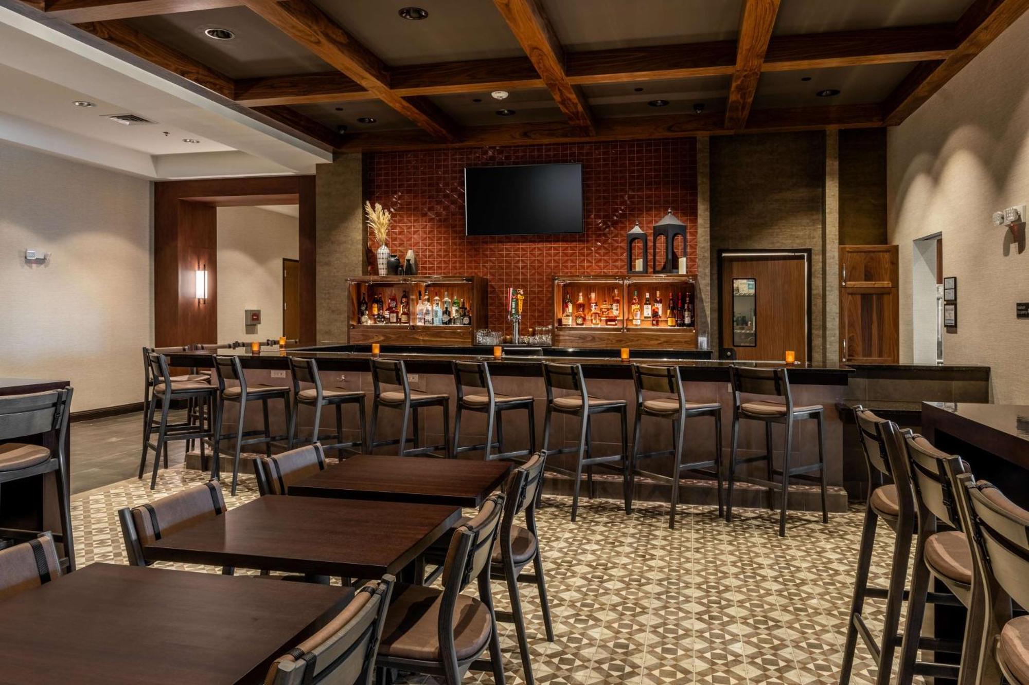Drury Plaza Hotel Dallas Арлингтон Экстерьер фото