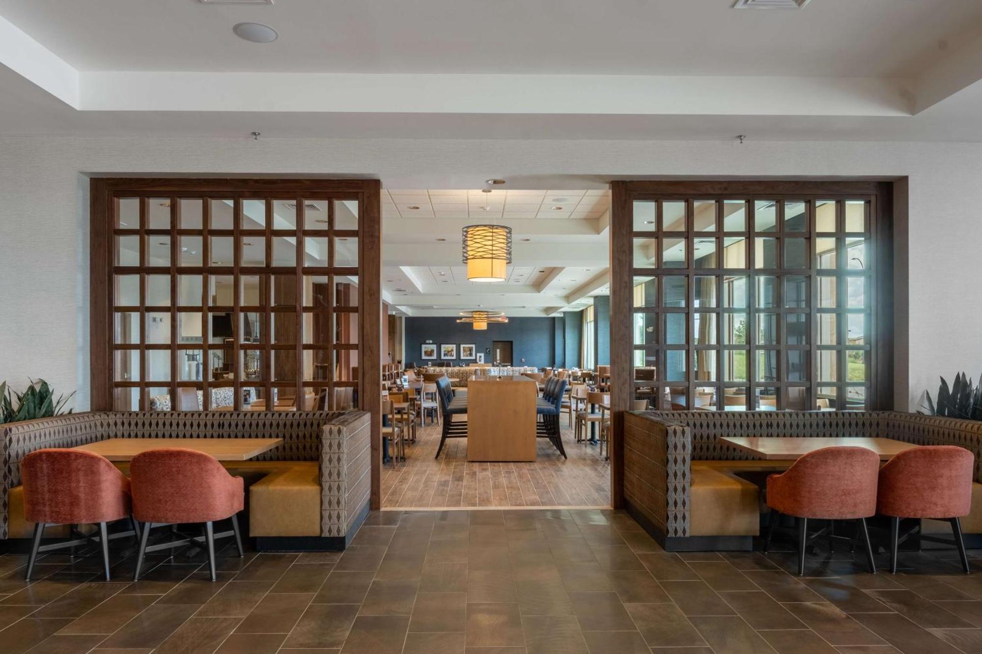 Drury Plaza Hotel Dallas Арлингтон Экстерьер фото